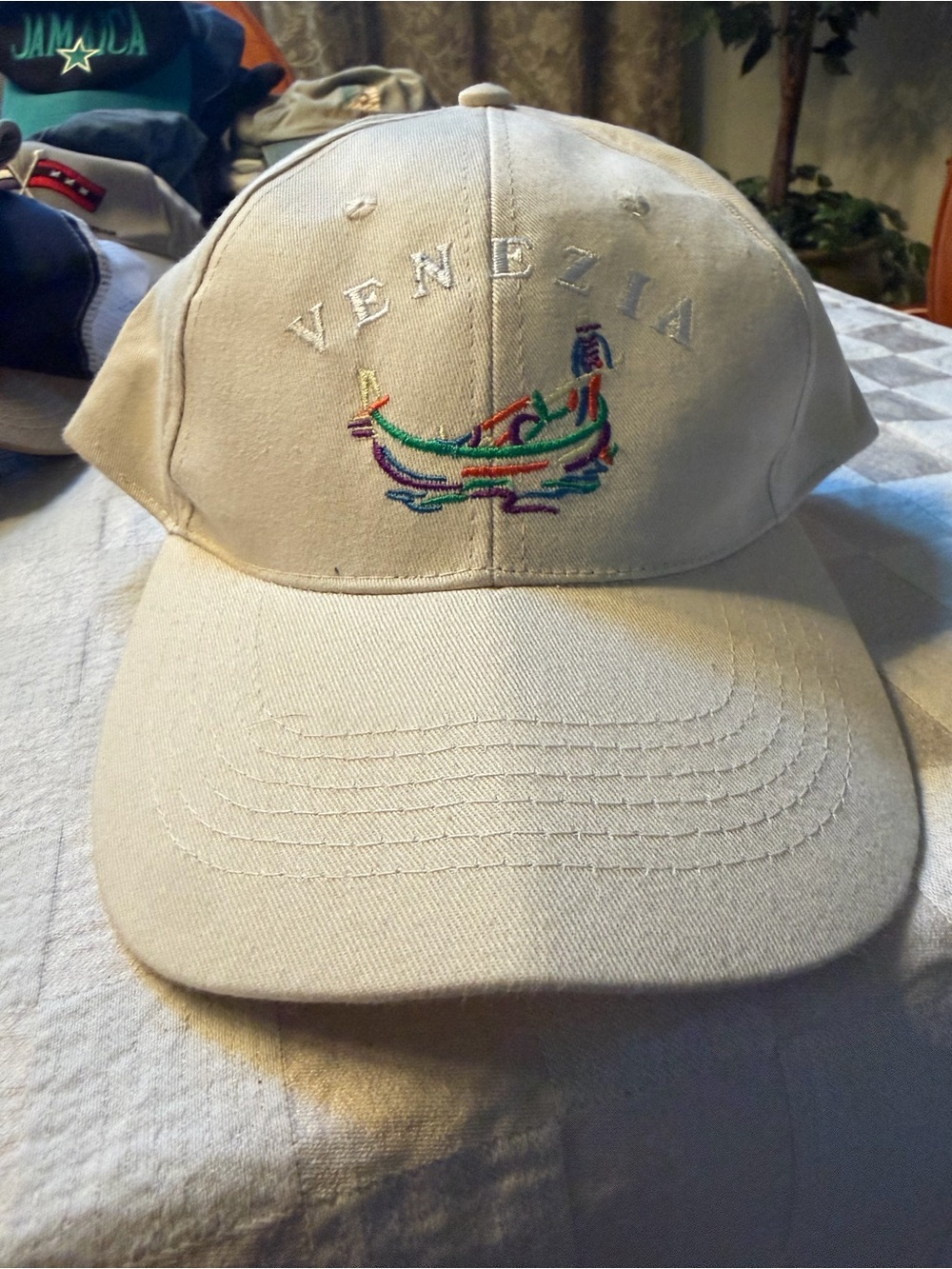 Venezia Embroidered Cream Baseball Cap